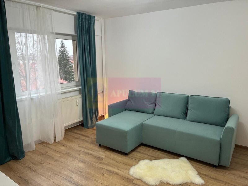 Garsoniera Calea Dorobantilor- stradal.